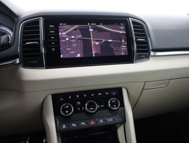 Škoda Karoq  1.5 TSI Style Plus