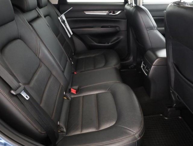 Mazda CX-5  2.0 Skyactiv-G Revolution TOP