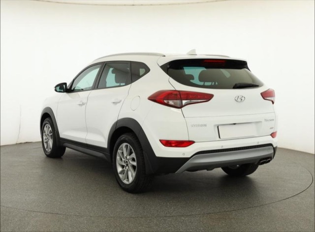 Hyundai Tucson  1.6 T-GDI Trikolor