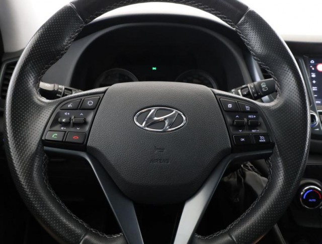 Hyundai Tucson  1.6 T-GDI Trikolor