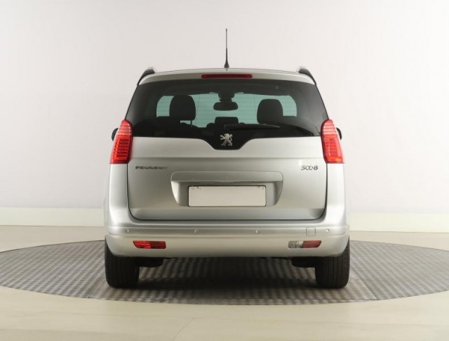 Peugeot 5008  2.0 HDI 