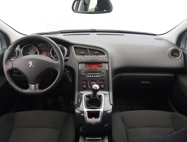 Peugeot 5008  2.0 HDI 