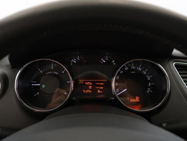 Peugeot 5008  2.0 HDI 