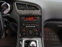 Peugeot 5008  2.0 HDI 