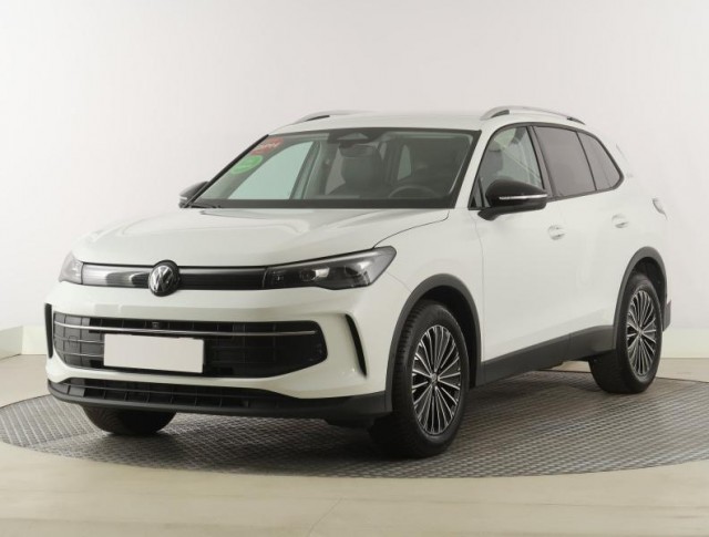 Volkswagen Tiguan  1.5 eTSI Life