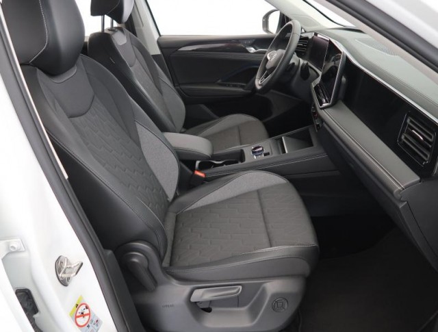 Volkswagen Tiguan  1.5 eTSI Life