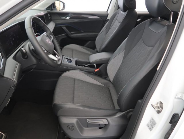 Volkswagen Tiguan  1.5 eTSI Life