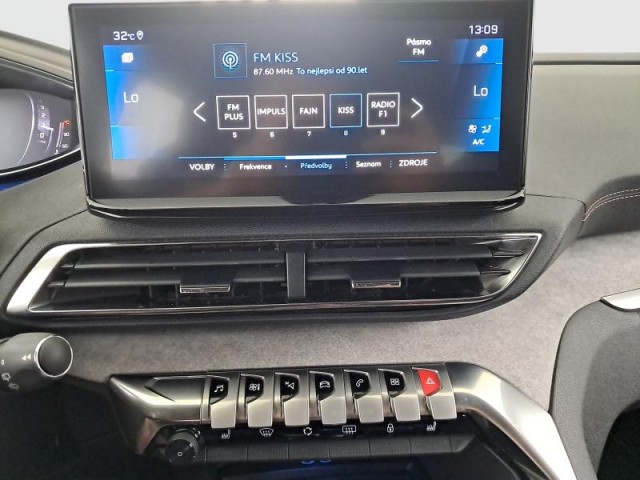 Peugeot 3008  1.2 PureTech 