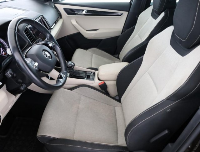 Škoda Karoq  1.6 TDI Style