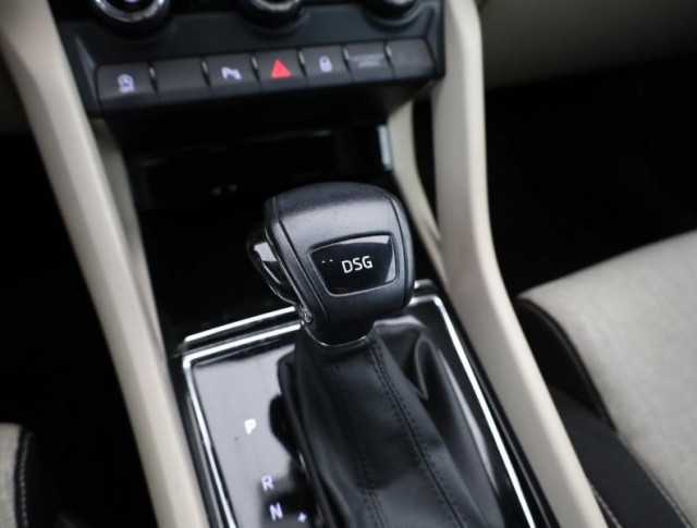 Škoda Karoq  1.6 TDI Style