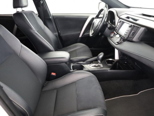 Toyota RAV 4  2.5 Hybrid 