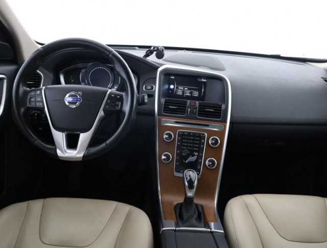 Volvo XC60  D5 
