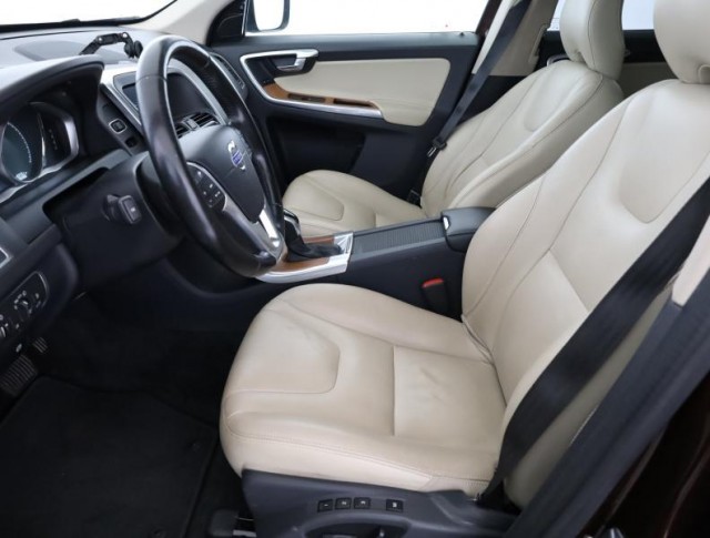 Volvo XC60  D5 