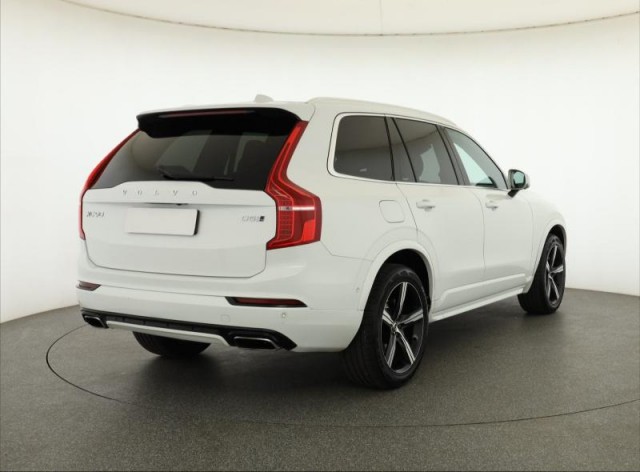 Volvo XC90  D5 AWD R-Design