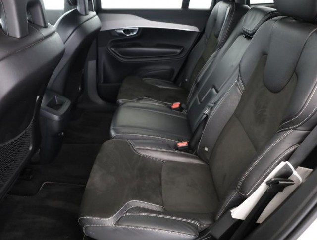 Volvo XC90  D5 AWD R-Design