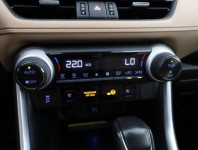 Toyota RAV 4  2.5 Hybrid 