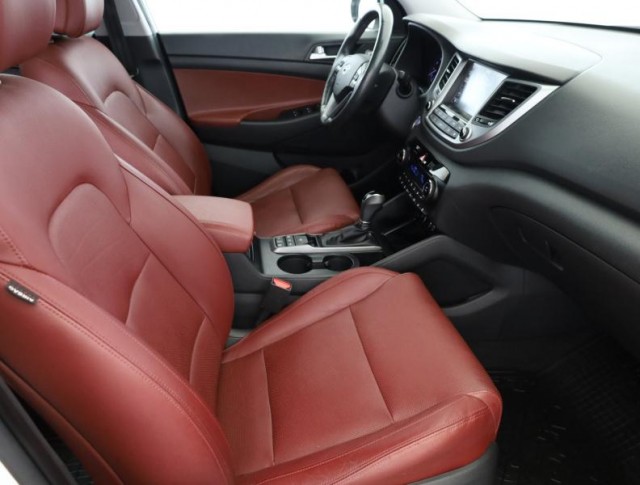 Hyundai Tucson  1.6 T-GDI 