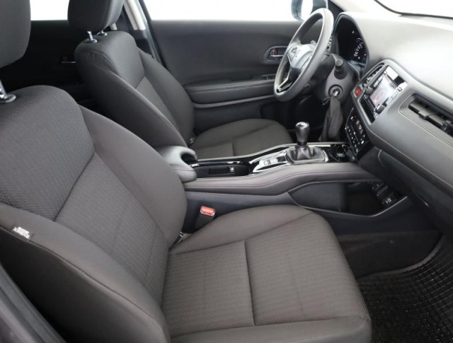 Honda HR-V  1.5 i-VTEC 