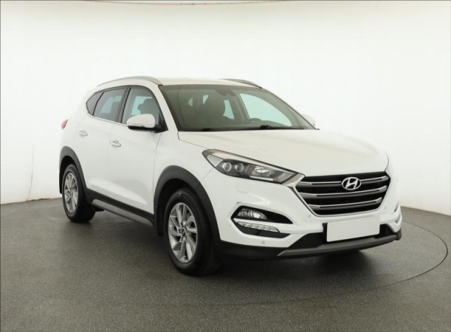 Hyundai Tucson  2.0 CRDi 