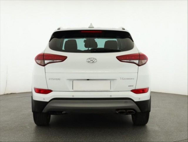 Hyundai Tucson  2.0 CRDi 