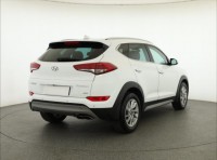Hyundai Tucson  2.0 CRDi 