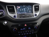 Hyundai Tucson  2.0 CRDi 