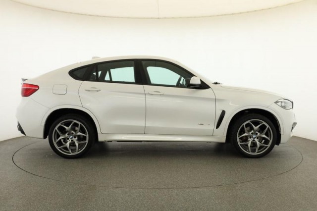 BMW X6  xDrive30d M Paket