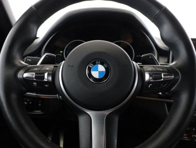 BMW X6  xDrive30d M Paket