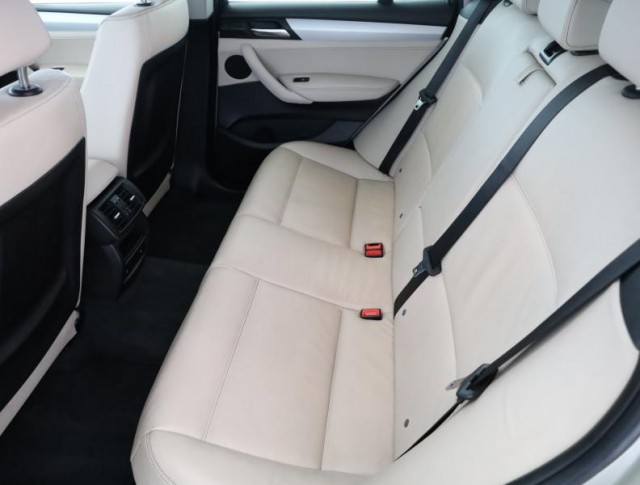 BMW X3  xDrive20d 