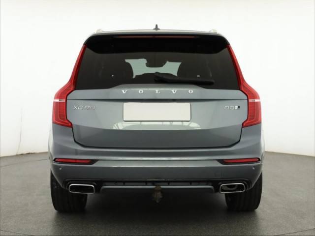 Volvo XC90  D5 AWD R-Design