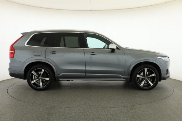 Volvo XC90  D5 AWD R-Design