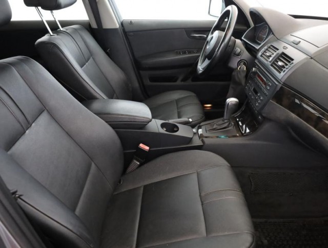 BMW X3  3.0si 