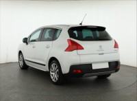 Peugeot 3008  Hybrid4 