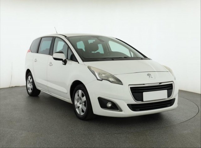 Peugeot 5008  2.0 HDI 