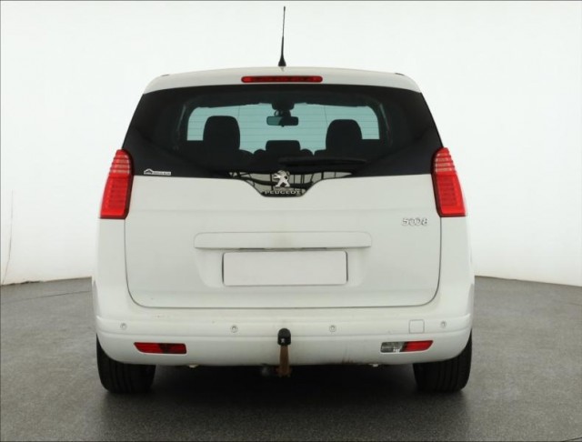 Peugeot 5008  2.0 HDI 