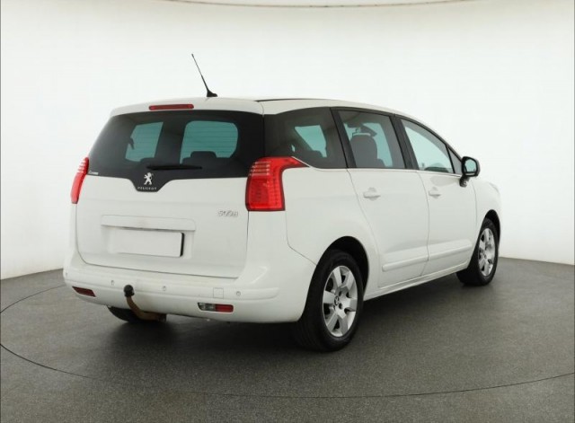 Peugeot 5008  2.0 HDI 