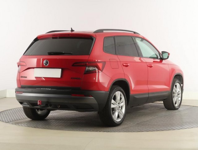 Škoda Karoq  1.0 TSI Ambition Plus