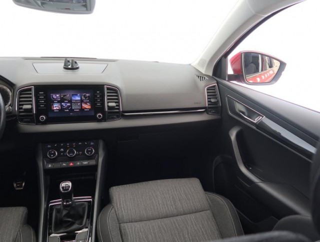 Škoda Karoq  1.0 TSI Ambition Plus