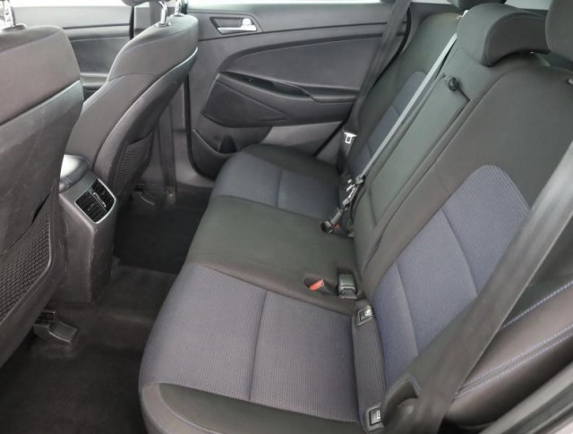 Hyundai Tucson  1.7 CRDi 