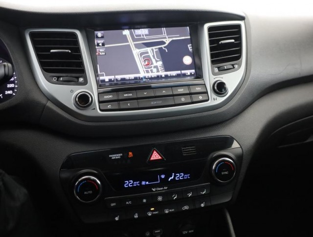 Hyundai Tucson  1.7 CRDi 