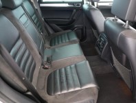 Volkswagen Touareg  3.0 TDI R-Line