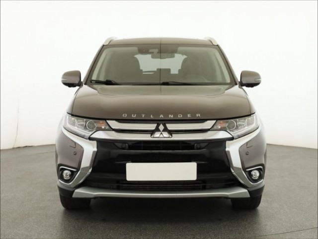 Mitsubishi Outlander  2.2 DI-D 