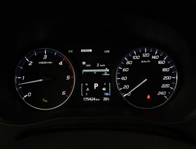Mitsubishi Outlander  2.2 DI-D 