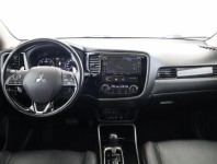 Mitsubishi Outlander  2.2 DI-D 