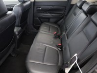 Mitsubishi Outlander  2.2 DI-D 