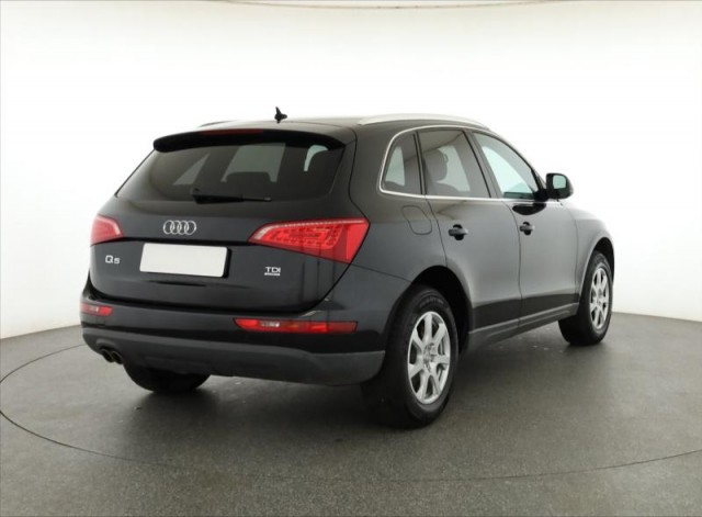 Audi Q5  2.0 TDI 