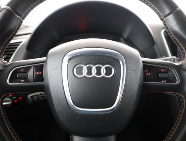 Audi Q5  2.0 TDI 