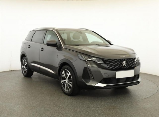 Peugeot 5008  1.5 BlueHDi 