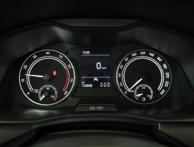 Škoda Kamiq  1.0 TSI Ambition Plus