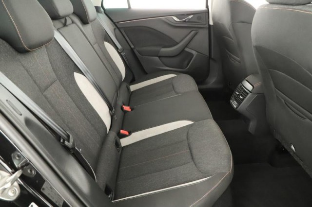 Škoda Kamiq  1.0 TSI Top Selection